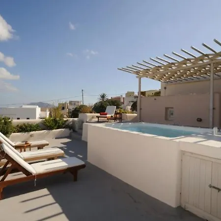Super Santorini - 4 Bedrooms - Caldera Cliff - Amazing Sea Views And Private Plunge Pool -