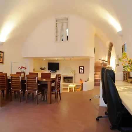 Super Santorini - 4 Bedrooms - Caldera Cliff - Amazing Sea Views And Private Plunge Pool - 4* Imerovigli (Santorini)
